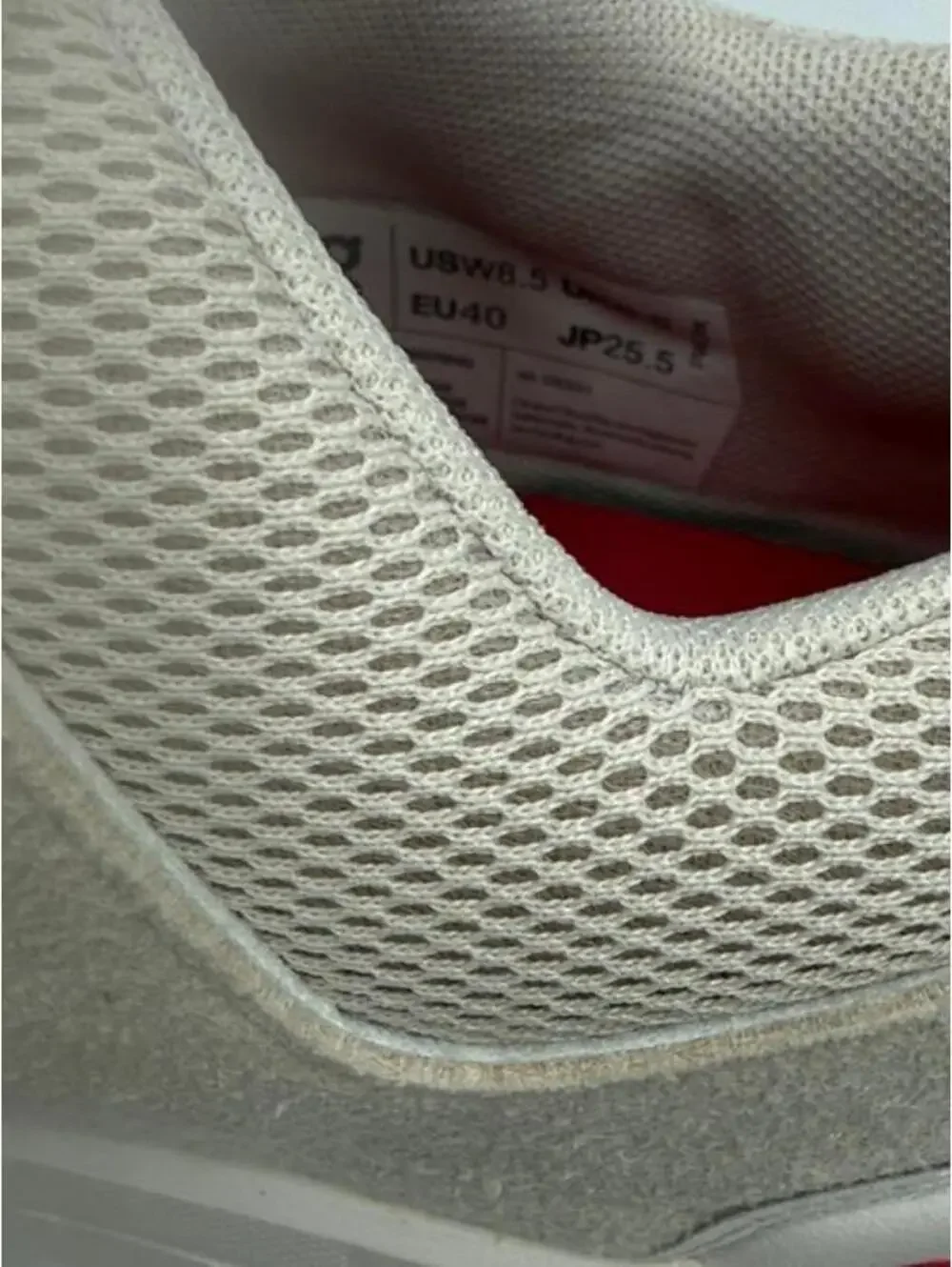On Cloud The Roger Clubhouse Sneakers Women's Size 8.5 NEW
